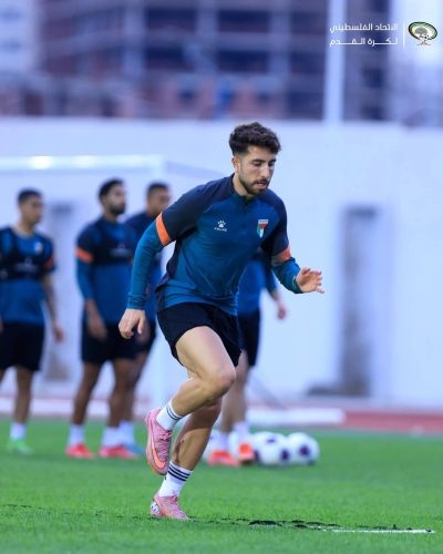 المنتخب الفلسطيني يواصل تدريباته في عنابة استعدادا لودية الجزائر